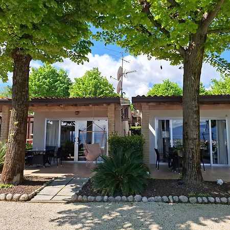 פאדנג'ה סול גארדה Villaggio Turistico Dei Tigli מראה חיצוני תמונה