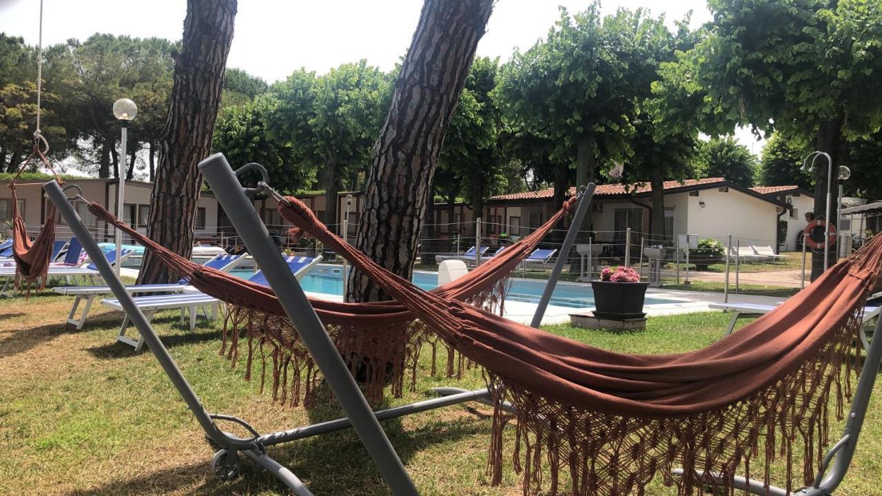 פאדנג'ה סול גארדה Villaggio Turistico Dei Tigli מראה חיצוני תמונה